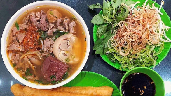 Bún Bò Huế 33 - Chùa Nghèo