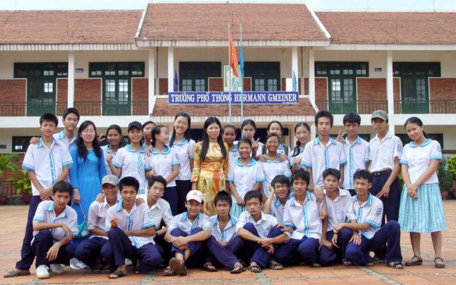 Trung Học Cơ Sở Hermann Gmeiner - Lê Văn Hiến