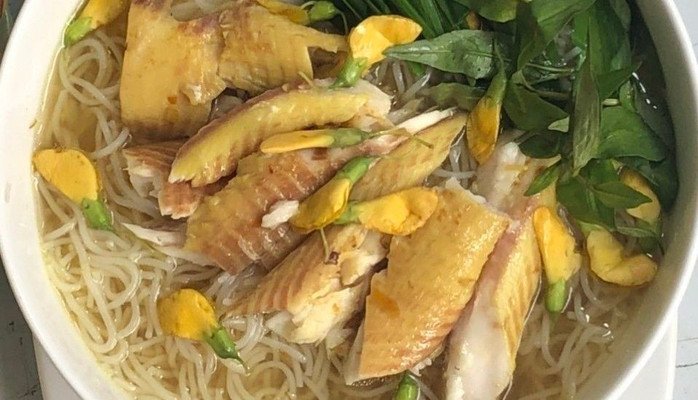 Tú Liên - Bún Cá Châu Đốc, Bún Bò Huế