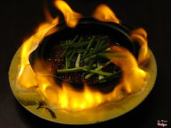 Bò quanh lửa hồng- Beef on fire