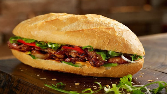 Quán Bánh Mì & Cafe Truyền Thống - 23 Lê Văn Lương