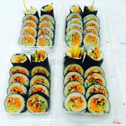 Kimbap nhân thịt ướp