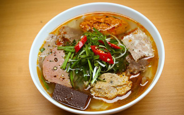 Bún Bò Ô Vân