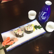 Sushi cá ngừ bơ