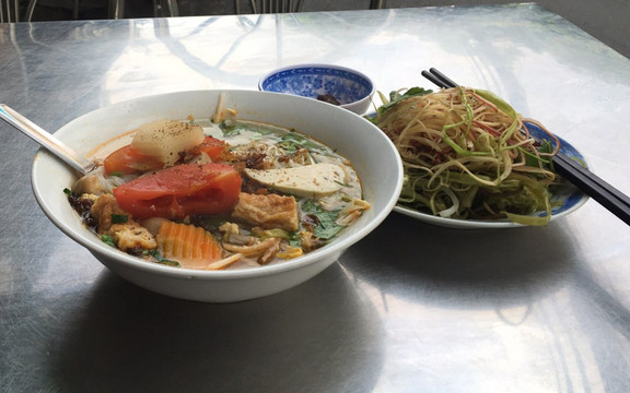 Hạnh Phúc Number One - Quán Chay