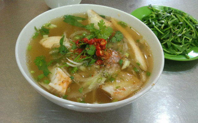 Đông Hà - Bánh Canh Cá Lóc - Cây Trâm