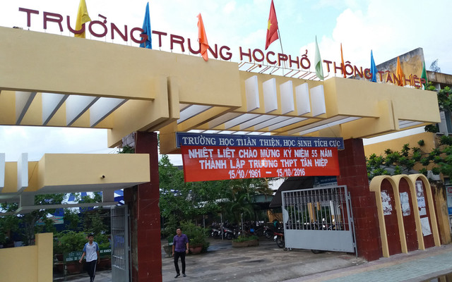 Trường THPT Tân Hiệp