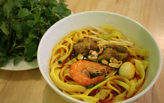 Phố Hội - Mì Quảng