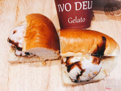 Gelato bread - very good!