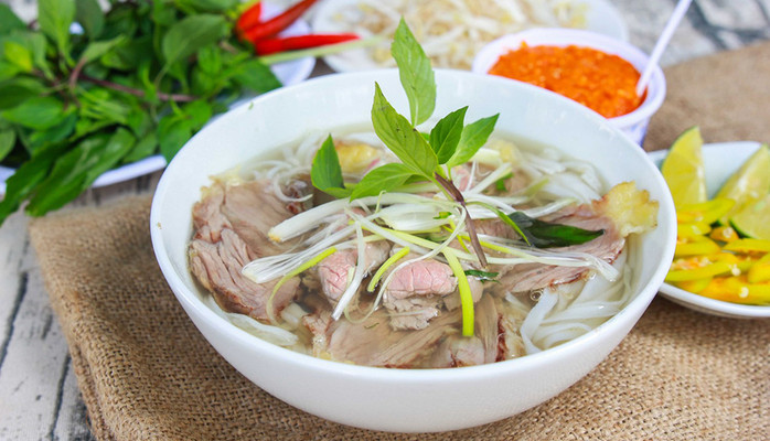 Bà Linh Quán - Cơm & Phở