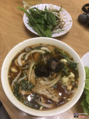 Bún bò huế