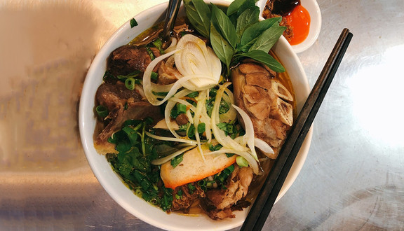 Bún Bò Huế Củ Khoai