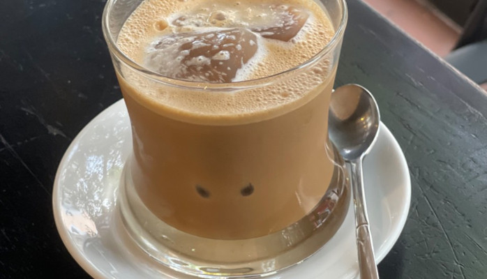 Hoa Nắng Coffee - Nước Ép & Sinh Tố - Trần Thái Tông