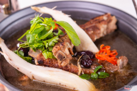 Sườn hầm Sâm Bố Chính