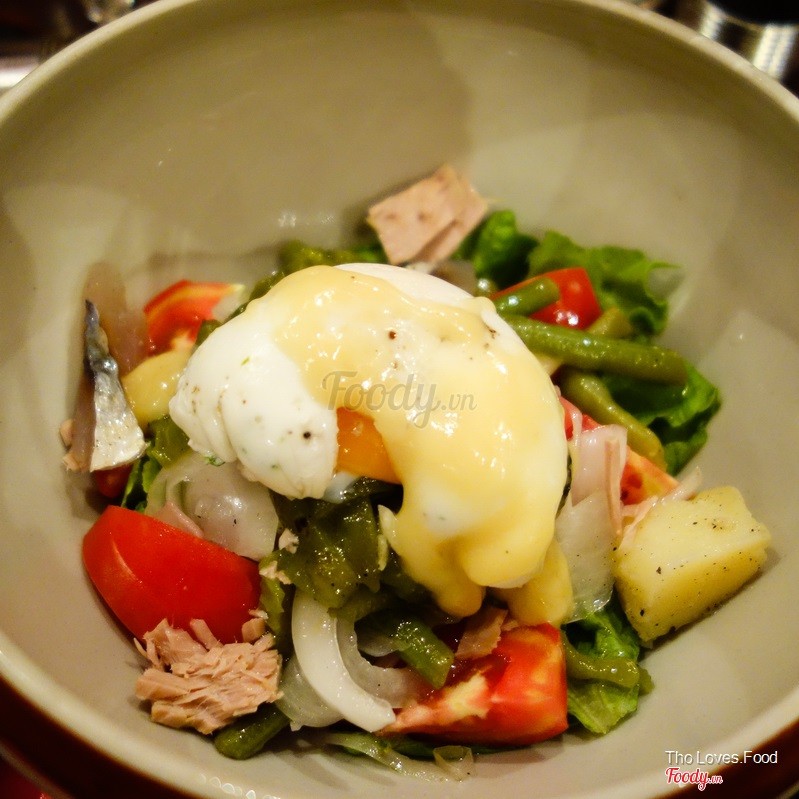 (June 2014) Niçoise salad 