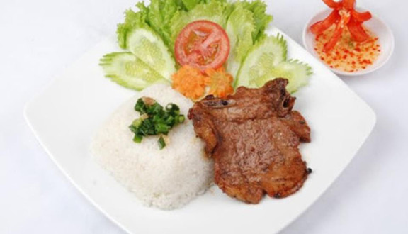 Cơm Tấm Quỳnh Như - Lũy Bán Bích