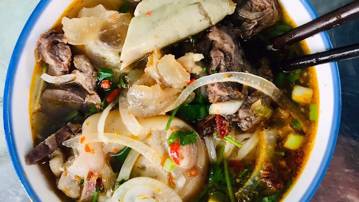 Bún Bò Sông Hương - Trần Phú