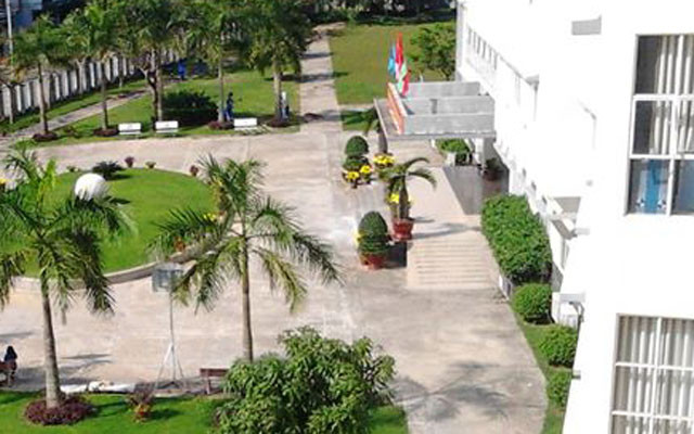 Đại Học Ngoại Ngữ - Lê Duẩn