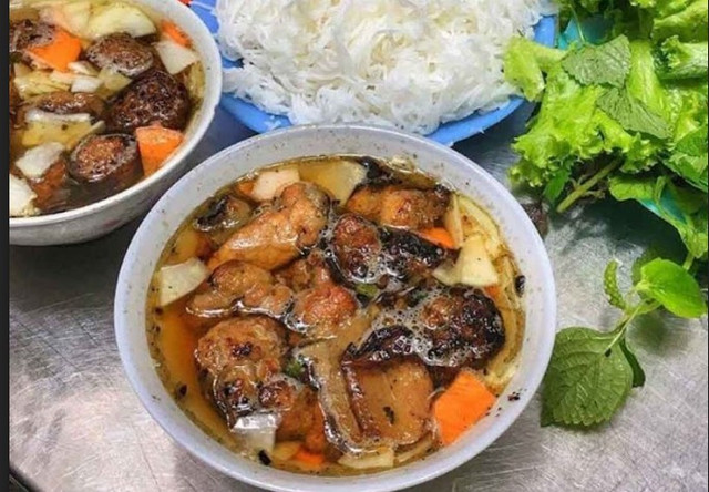 Quán Ngon - Bún Chả Hà Nội - Đường Số 7