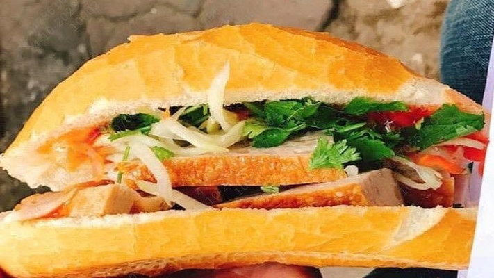 Bếp Nhà Bu - Xôi & Bánh Mì Chả Nóng