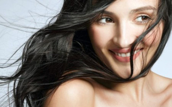 Tạo Mẫu Tóc Vinh Q6