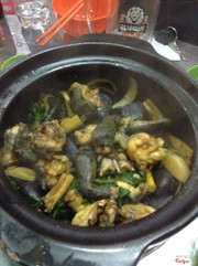 Ếch xông hơi 35k/con , thố này 2 con