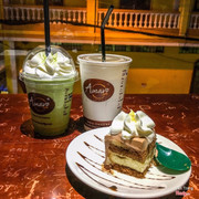 Green tea latte + milk coffee + classic tiramisu