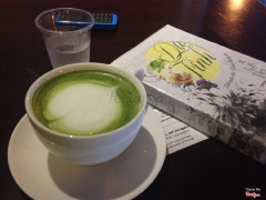 Hot greentea latte