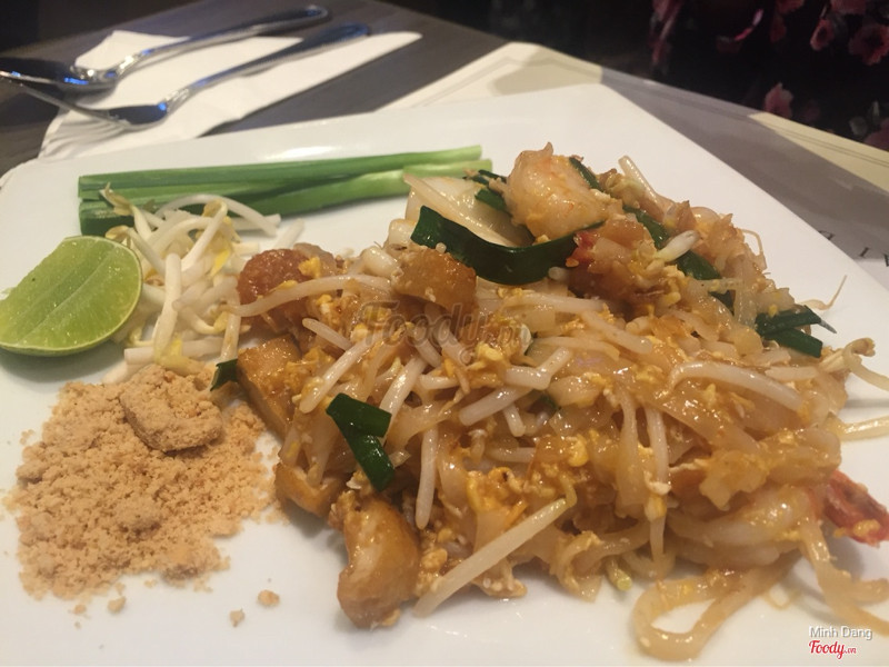 Pad thai