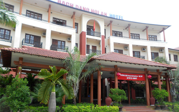 Bạch Đằng Hội An Hotel