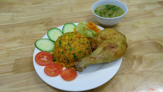 Cơm gà giòn