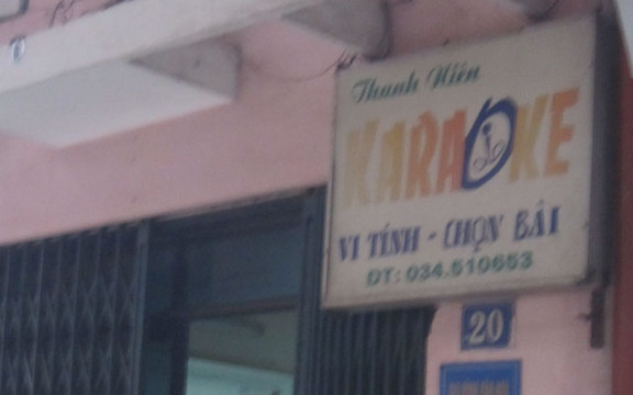 Thanh Niên Karaoke