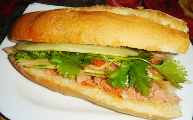 Bánh Mì Chay Thôi Kệ