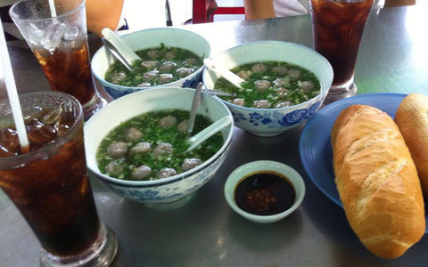 Bò