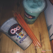 Các cậu có thể đọc review trà sữa coco fake trên ảnh ở post coco real trước. Như đã nói mình bảo coco trên ảnh là coco fake bởi nó rất chán hiển nhiên rồi thậm chí mình kbiet n có phải trà sữa k nữa. Thật là phí tiền 