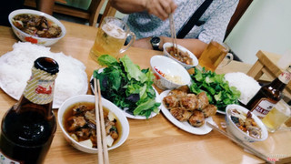 Bún chả Hà Nội & Nem hải sản