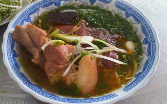 Bún Bò - Bạch Đằng