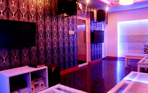 quán karaoke hay