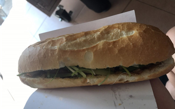 Bánh Mì Thảo