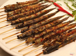 Cá kèo nướng 1 con giá 5k