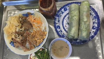 Bún thịt nướng Quy Nhơn