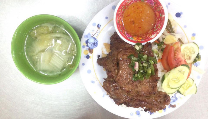 3 Chị Em - Bún Mắm & Cơm Tấm