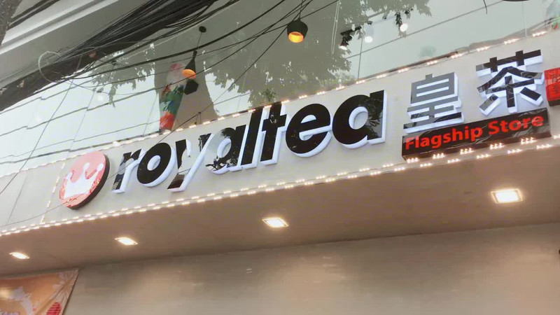 Royaltea Flagship Store - Trà Sữa Đài Loan - Võ Văn Tần