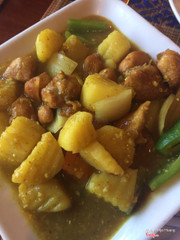 Curry chicken