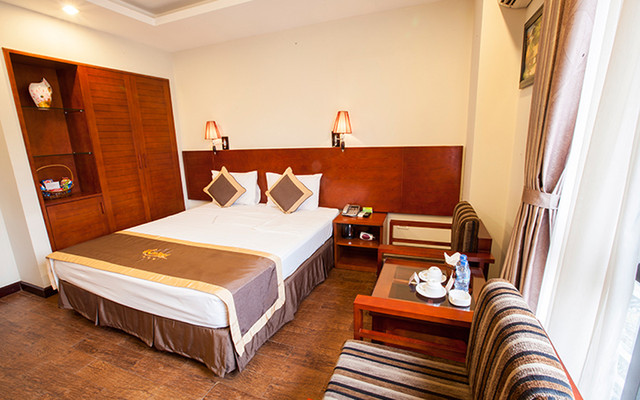 Sen Hotel 2 - Nguyễn Khánh Toàn