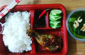 Ngon , rẻ , vị vừa miệng. Chủ dễ thương .Sẽ quay lại và thử thêm những món khác ❤️