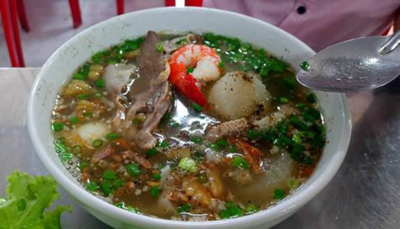 Hủ Tiếu Giò Thập Cẩm - Ấp Chiến Lược