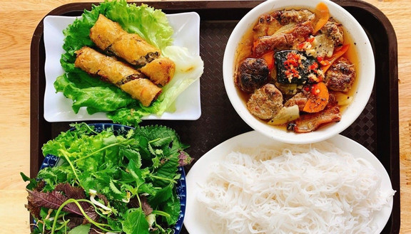 Bún Chả Anh Đức 100% Thịt Lợn Sinh Học - Bún Chả - Đường 19/05