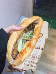 Bánh mì pate nem