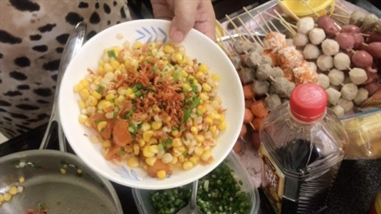 Bắp xào trứng muối